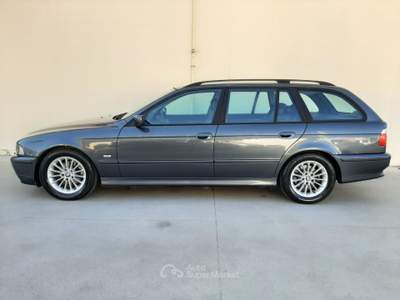 BMW Serie 5 525d 525d 163cv Aut. Touring Futura Grigio usata Castelnovo di Sotto