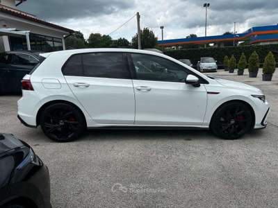 Volkswagen Golf Golf 2.0 tsi GTI 245cv DSG/HARMAN KARDON/NAVI Bianco usata Lanuvio