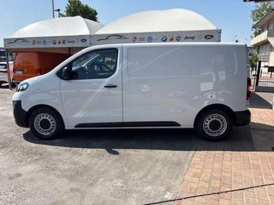 Opel Vivaro L2H1 1.5d 100cv Enjoy S&S mt6 Bianco usata Montecchio Maggiore