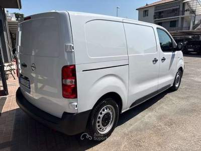 Opel Vivaro L2H1 1.5d 100cv Enjoy S&S mt6 Bianco usata Montecchio Maggiore
