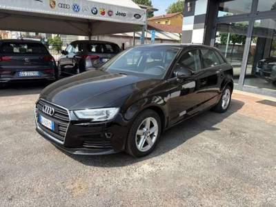 Audi A3 Sportback 35 2.0 tdi Business 150cv s-tronic Nero usata Montecchio Maggiore