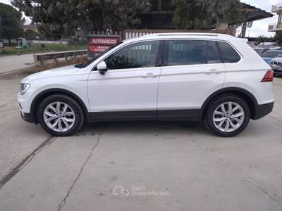Volkswagen Tiguan Tenuta sempre in box Bianco usata San Severo