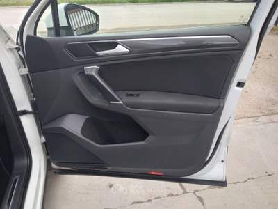 Volkswagen Tiguan Tenuta sempre in box Bianco usata San Severo