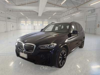 BMW iX3 BMW IX3 109 CV INSPIRING SUV usata Pozzuoli