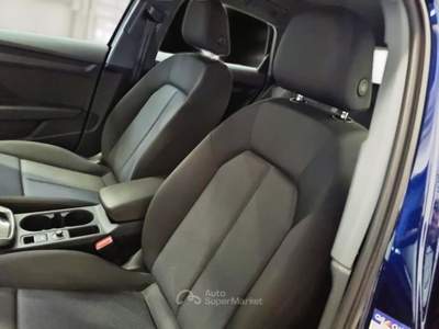 Audi A3 AUDI A3 SPORTBACK 30 TFSI MHEV S TRONIC BUSINESS 5 PORTE BERLINA usata Casei Gerola