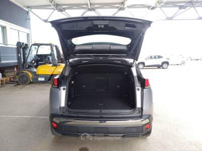 Peugeot 3008 PEUGEOT 3008 BLUEHDI 130 EAT8 SES ALLURE PACK SUV usata Verona