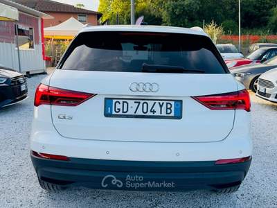 Audi Q3 S tronic line edition Bianco usata Massarosa