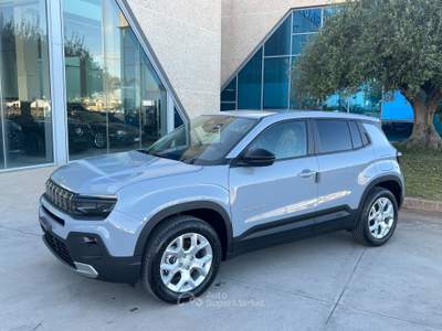 Jeep Avenger 110 CV MHEV Altitude possibilità noleggio no scoring Grigio usata Gela