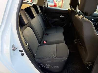 Dacia Duster 1.5 dCi 115 CV 4x4 2022 UNICA Bianco usata Dugenta