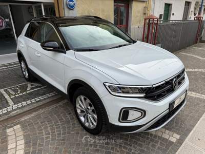 Volkswagen T-Roc 115cv 2023 UNICA Bianco usata Dugenta