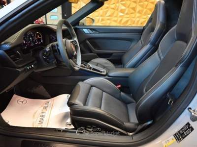 Porsche 911 NUOVA TARGA 4 GTS 541CV SOLLEV.21CHRONO CAM FULL!! Grigio usata Brescia