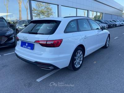 Audi A4 30 2.0 tdi mhev Business 136cv s-tronic Bianco usata Sarego