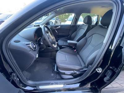Audi A1 1.6 tdi Ambition 105cv Nero usata Sarego