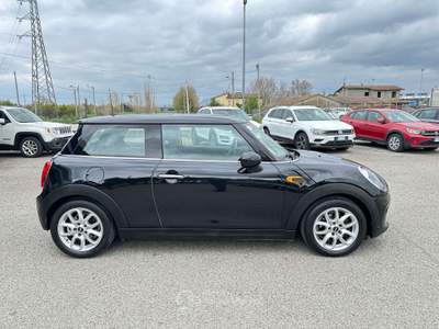 MINI 1.5 Cooper D Hype 5 Mini 1.5 Cooper D Business XL 3p Nero usata Rimini