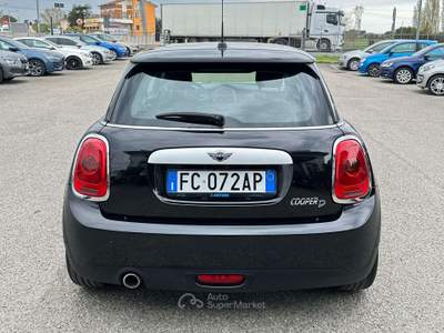 MINI 1.5 Cooper D Hype 5 Mini 1.5 Cooper D Business XL 3p Nero usata Rimini
