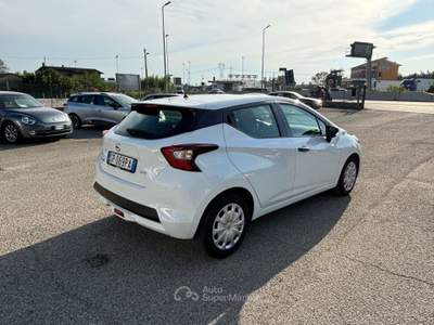 Nissan Micra Micra V 1.0 ig-t Acenta 92cv xtronic Bianco usata Rimini