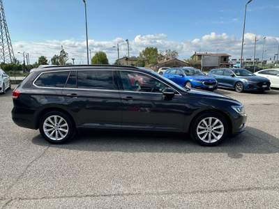 Volkswagen Passat Volkswagen Passat 2.0 TDI DSG Executive BlueMotion Tech Grigio usata Rimini