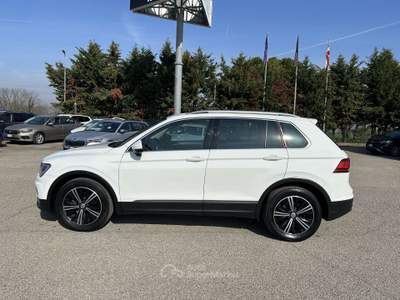 Volkswagen Tiguan Volksawagen Tiguan 1.6 TDI Business BlueMotion Bianco usata Rimini
