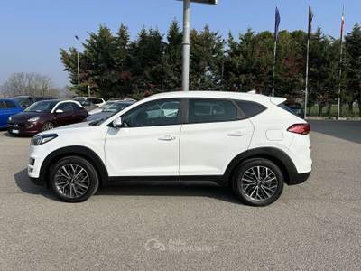 Hyundai Tucson Hyundai Tucson 1.6 CRDi Xprime ISG 2WD Bianco usata Rimini