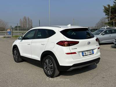 Hyundai Tucson Hyundai Tucson 1.6 CRDi Xprime ISG 2WD Bianco usata Rimini