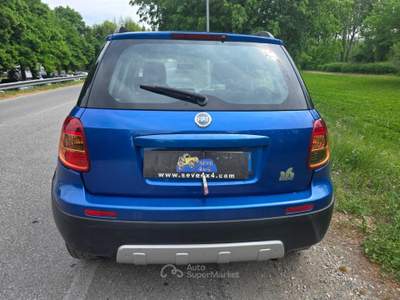 Fiat Sedici 4X4 Blu/Azzurro usata Castiglione Torinese