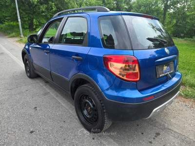 Fiat Sedici 4X4 Blu/Azzurro usata Castiglione Torinese