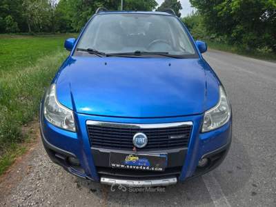 Fiat Sedici 4X4 Blu/Azzurro usata Castiglione Torinese