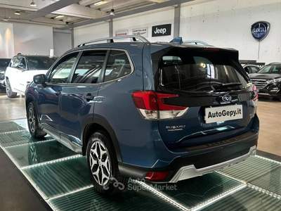 Subaru Forester 2.0 e-Boxer MHEV CVT Lineartronic Style Blu/Azzurro usata Reggio nell'Emilia