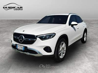 Mercedes-Benz GLC 220 d Mild hybrid Advanced Plus 4Matic 9G-Tronic Bianco usata Lucca