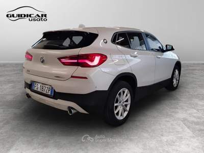 BMW X2 18 d SCR Business X sDrive Steptronic Bianco usata Lucca