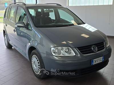 Volkswagen Touran 7 Posti DSG Unicoproprietario usata Villa di Tirano