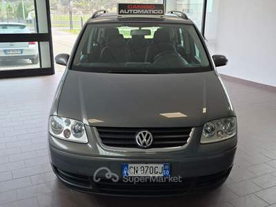 Volkswagen Touran 7 Posti DSG Unicoproprietario usata Villa di Tirano