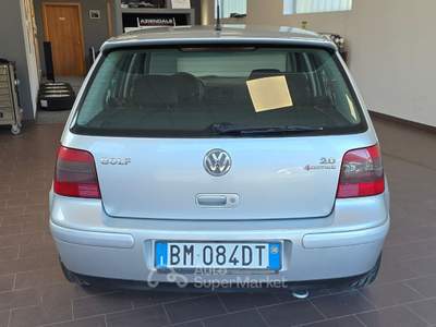 Volkswagen Golf 4 MOTION 4X4 Argento usata Villa di Tirano