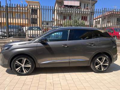 Peugeot 3008 1.2 puretech 130cv GT ufficiale Peugeot Grigio usata Santa Maria a Vico