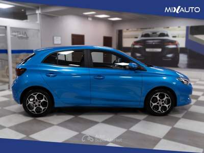 MG3 1.5 Comfort ICE Blu/Azzurro usata Latina