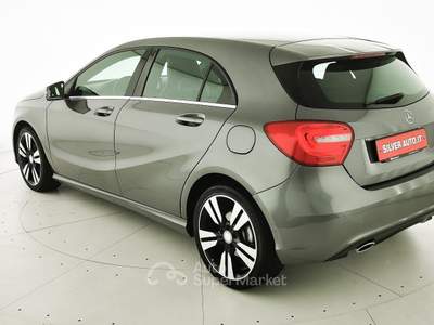 Mercedes-Benz Classe A CDI BlueEFFICIENCY Sport Grigio usata Crema