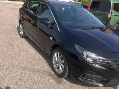 Opel Astra Opel Astra Tourer nero anno 03/2023 km 92000 vendo € 9.800,00 usata Paderno Dugnano