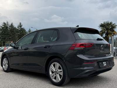 Volkswagen Golf Volkswagen Golf 1.0 eTSI DSG 110CV Blu/Azzurro usata TELESE TERME