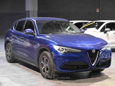 Alfa Romeo Stelvio 2.2 Turbodiesel 190 CV AT8 Q4 Business Blu/Azzurro usata Pianezza
