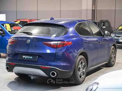 Alfa Romeo Stelvio 2.2 Turbodiesel 190 CV AT8 Q4 Business Blu/Azzurro usata Pianezza
