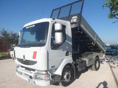 Renault Master midlum 100.18 ribaltabile trilaterale Bianco usata San Michele Salentino