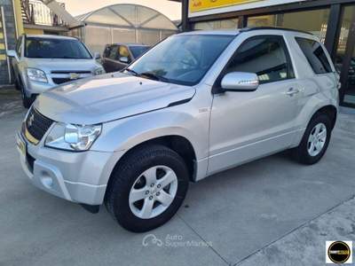 Suzuki Grand Vitara 3 porte Offroad Argento usata Casatisma