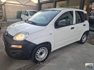 Fiat Panda Van 1.2 Benzina-51.000 Km-Anno 2019 Bianco usata Casatisma