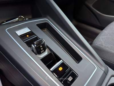 Volkswagen Golf 1.0 eTSI 110 CV EVO LIFE DSG Blu/Azzurro usata Pomigliano d'Arco