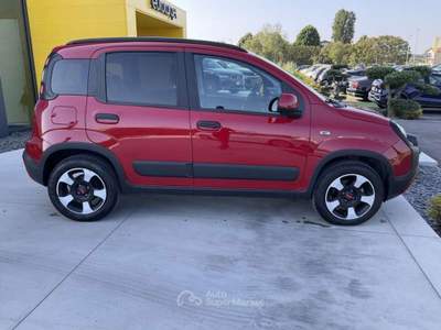 Fiat Panda 1.0 FireFly S&S Hybrid City Cross Rosso usata Pieve di Cento
