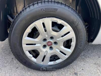 Fiat Doblò Doblò 1.6 MJT 105CV PL-TN Cargo Maxi Lamierato E5+ Argento usata Teano