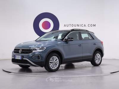 Volkswagen T-Roc 1.5 TSI ACT DSG LIFE FARI LED Blu/Azzurro usata Brescia