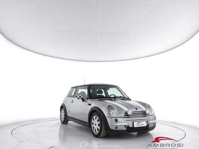 MINI Clubman 5 porte  1.4 tdi  - PER OPERATORI DEL SETTORE Grigio usata Corciano