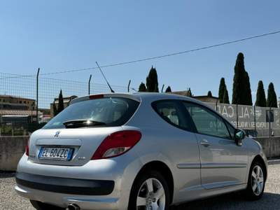 Peugeot 207 Peugeot 207 1.6 VTi 120CV Argento usata TELESE TERME