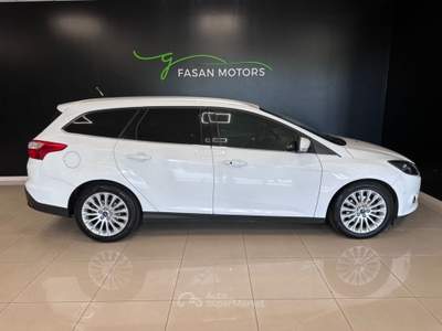Ford Focus Focus SW 2.0 tdci Titanium 115cv powershift Bianco usata Fontanafredda